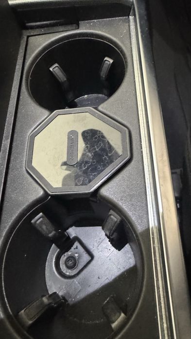 Vand incarcator telefon wireless Audi A6 C8