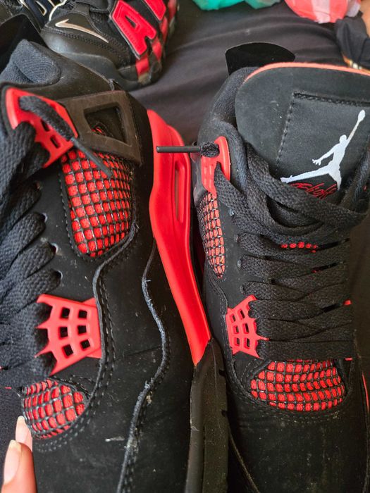 Продамам оригинални маратонки мъжки 41 номер