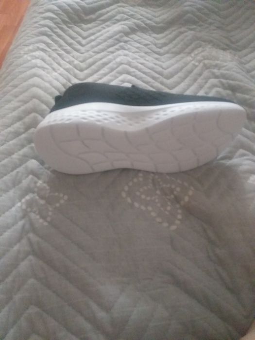 Продам мокасы новые