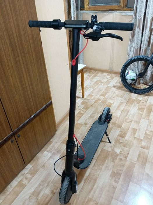 Продам электросамокат