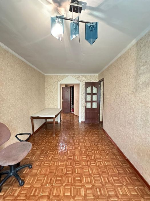 Продам квартиру 3 комнатную.