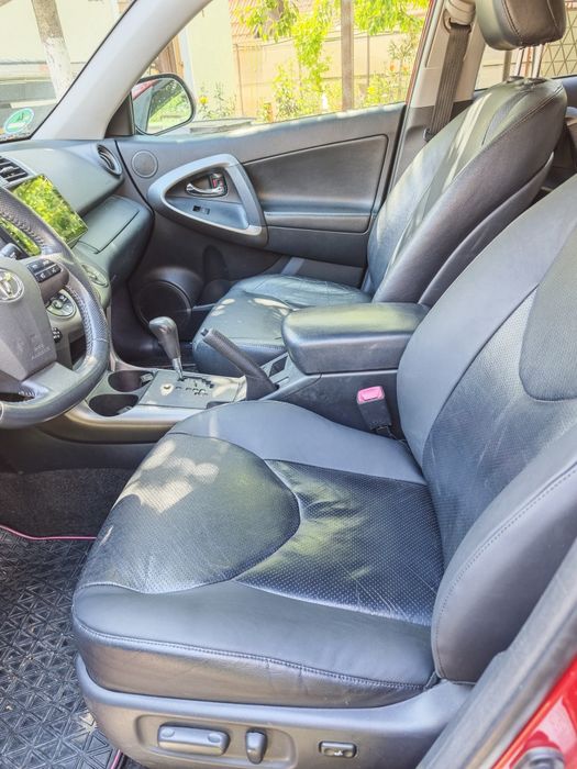 Toyota RAV4 4x4 in stare excelentă!