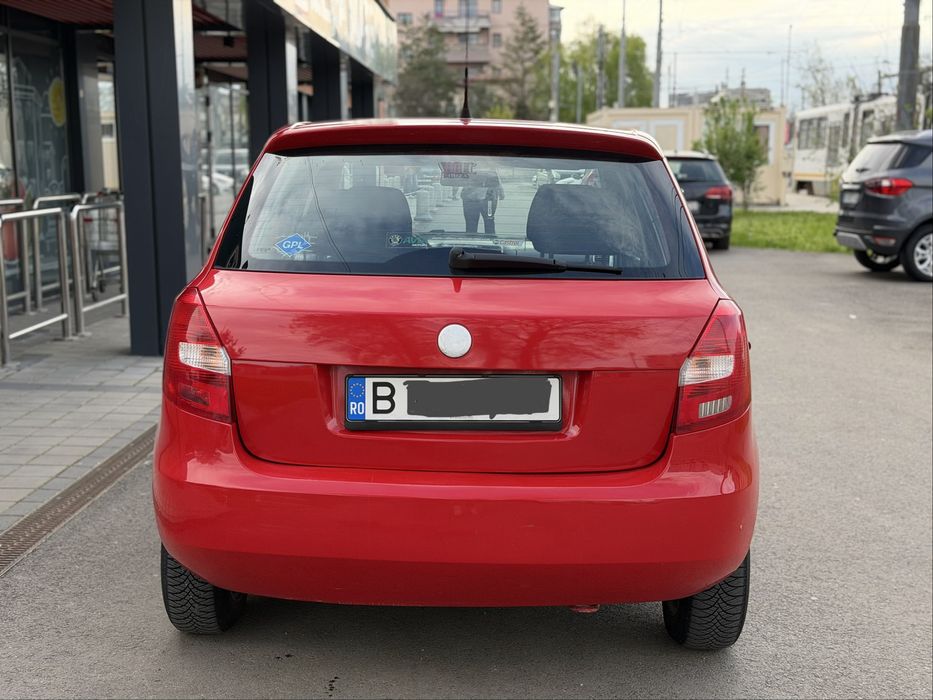 Skoda Fabia 2010 – 1.2 benzină + GPL  204.000km