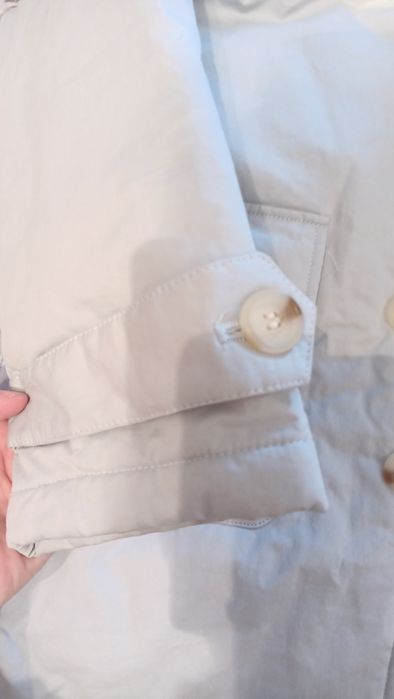 Продам детское пальто на весну ,осень