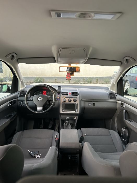 VOLKSWAGEN Touran 2008 — imagine 5