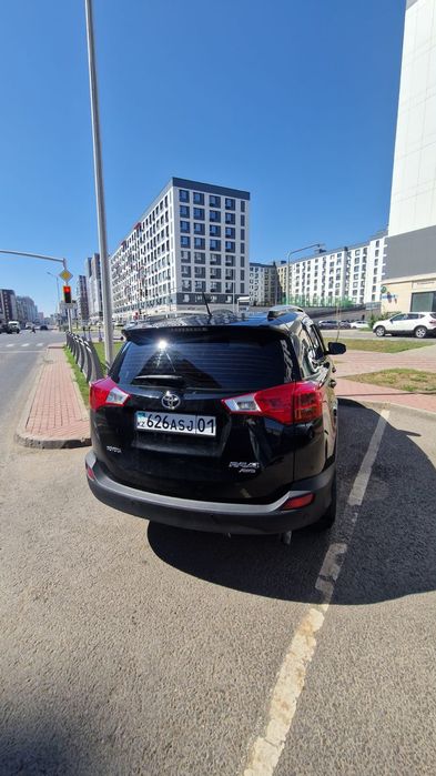 Toyota RAV4 2014г ТОРГ