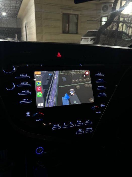 Apple CarPlay Android Auto Camry 70