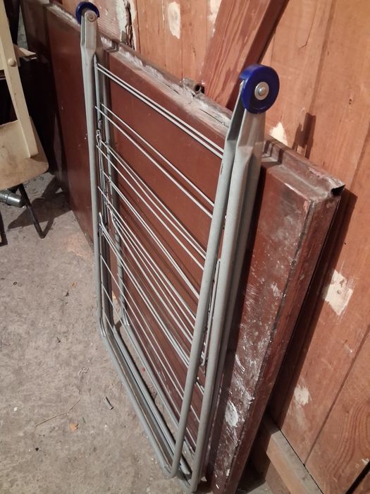 Сушилнк за дрехи в затворени помещения