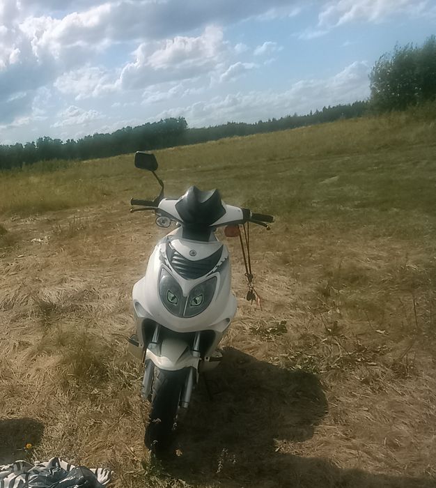Скутер б/у с документами