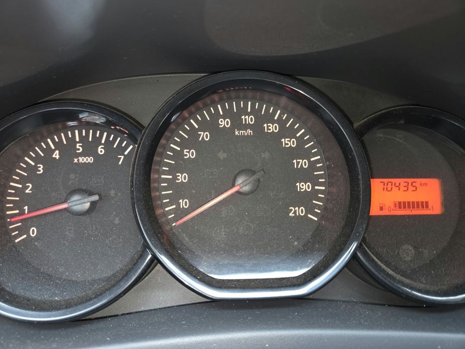 Logan 2014,  69000 km