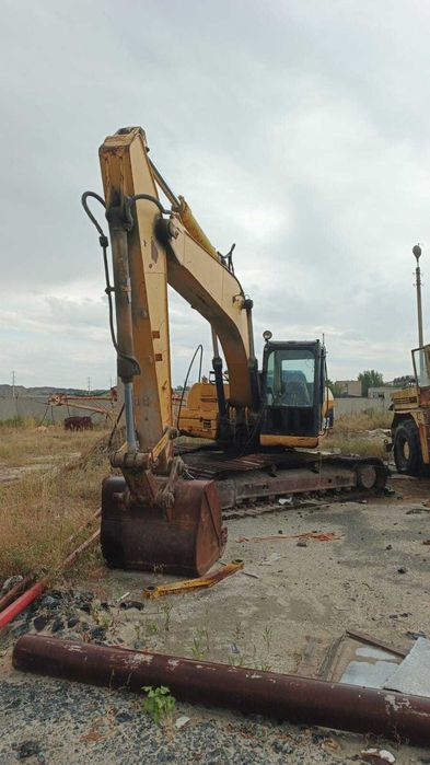 Экскаватор САТ-320С