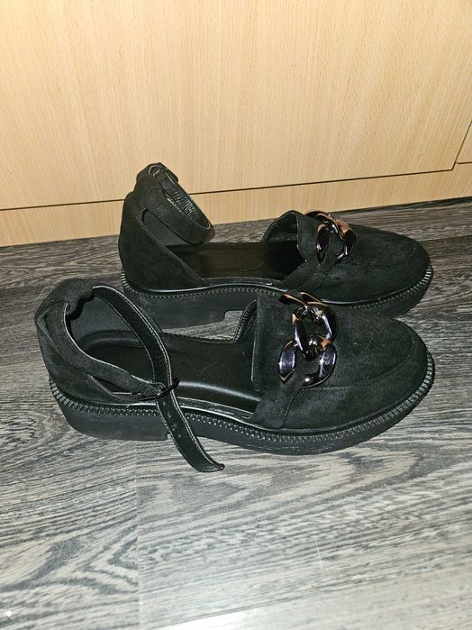 Черни дамски мокасини