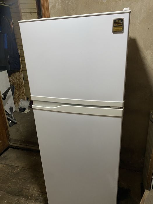 Холодильник SAMSUNG