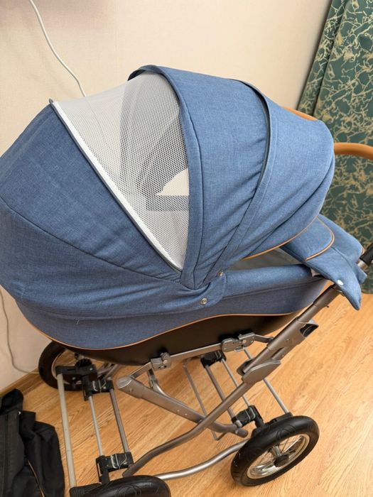 Коляска НОВАЯ, 2 в 1. Отличная