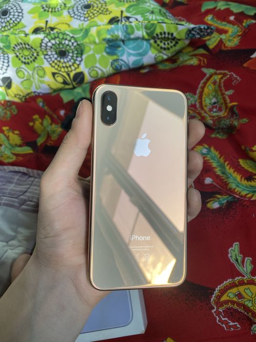 Айфон xs 256гб GOLD