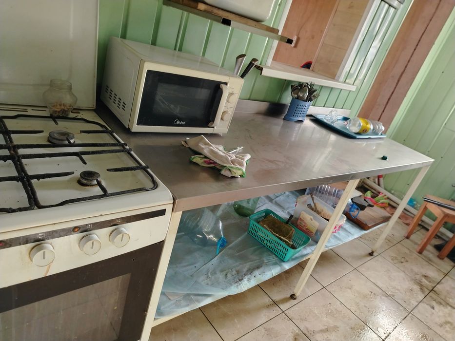 Продам столовую на разбор