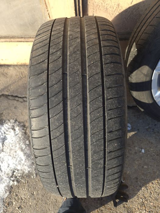 Продавам 4 гуми с джанти 18
