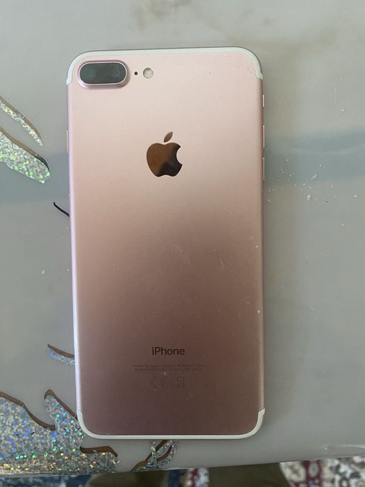 iPhone 7 Plus. Rose Gold