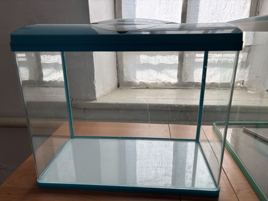 Аквариумы продам б/у