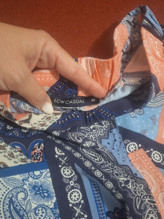 Pantaloni largi marimea 40