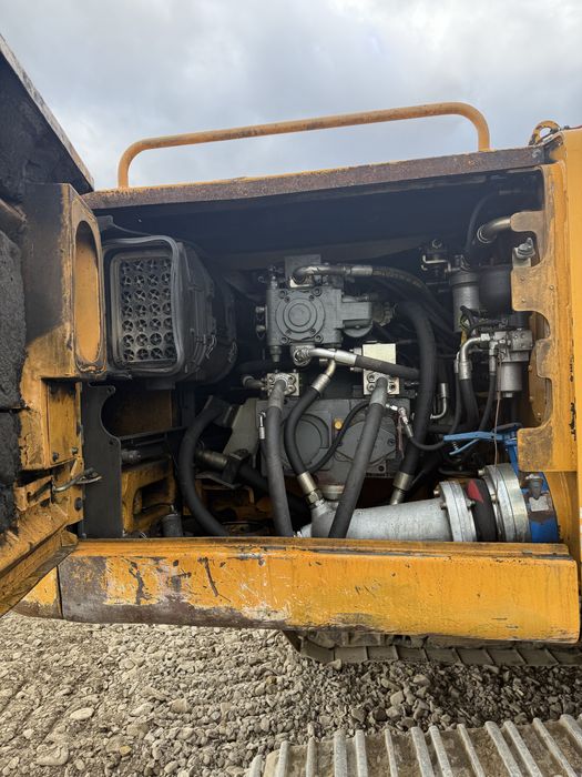 Excavator liebherr 934