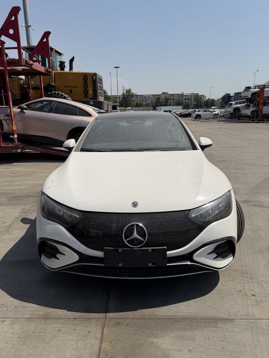 Mercedes EQE 500 4matic 2025 Bez Probeg v nalichii