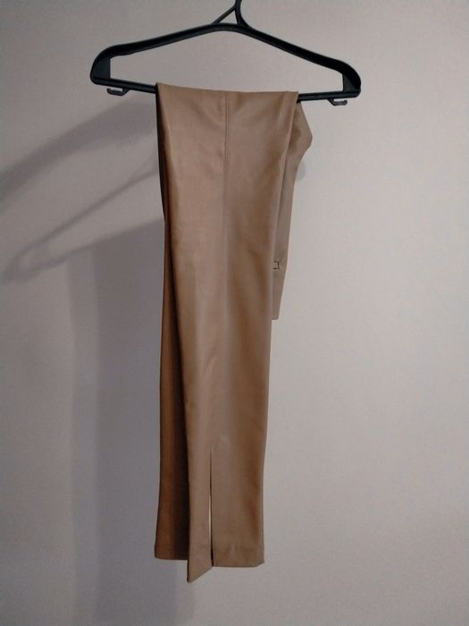 Продаю брюки и джинсы