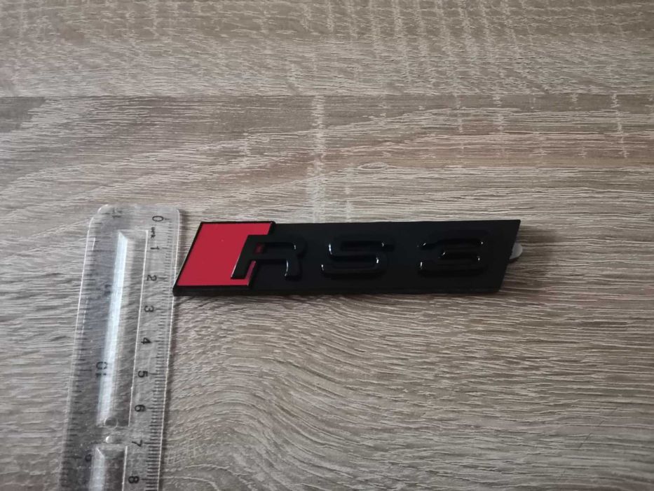 Предна решетка черна емблема Audi Ауди RS3