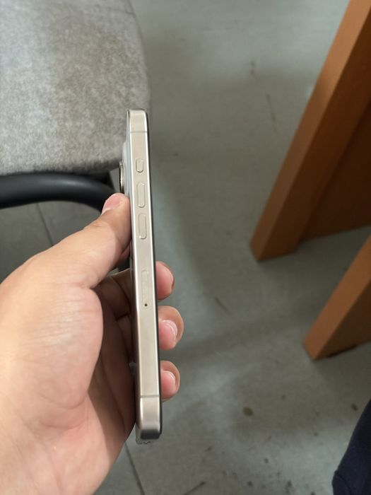 Iphone 15pro 128 gb