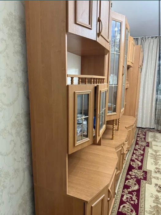 Продам стенку в хорошем состояний !!!