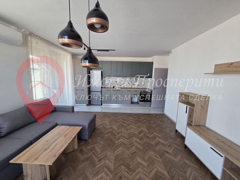 3-стаен в София-Павлово площ 120 цена 1000