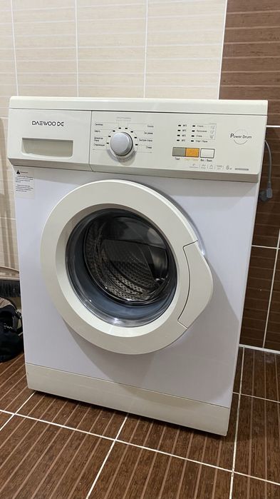 Продам стиральную машину б/у