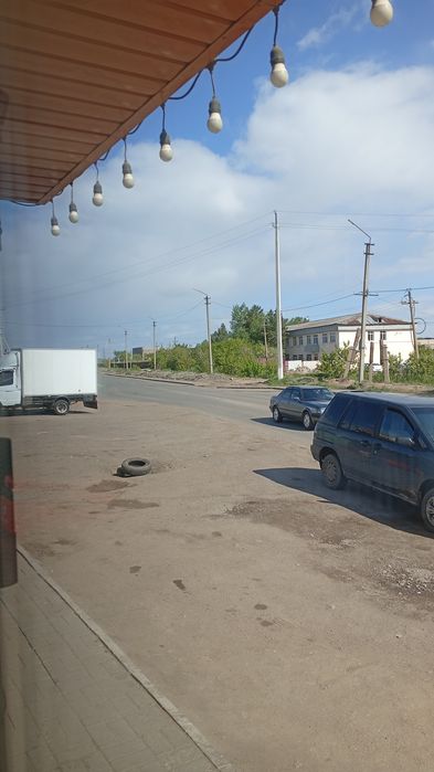 Продам 2 Ниссана прерия