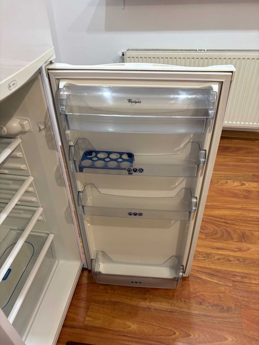 Frigider cu doua usi Whirlpool , 206 l, H 143 cm, Clasa E, alb