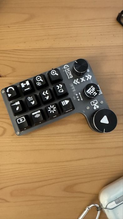 Макро клавиатура для монтажа видео