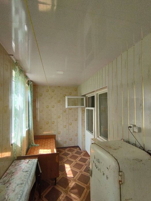 Сдается 2х комнатная квартира 
С обстановкой
В горде Алмалыке