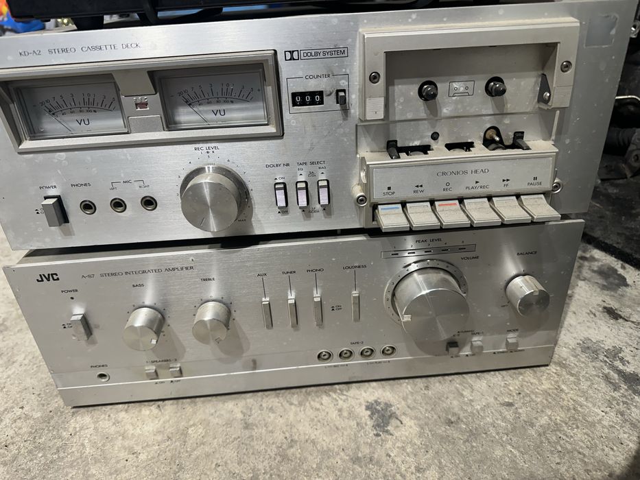 Sistem audio jvc