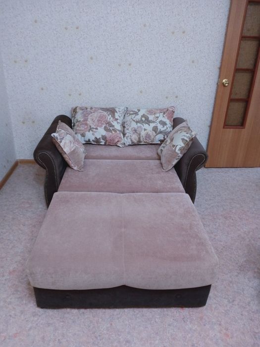 Продам мини диван