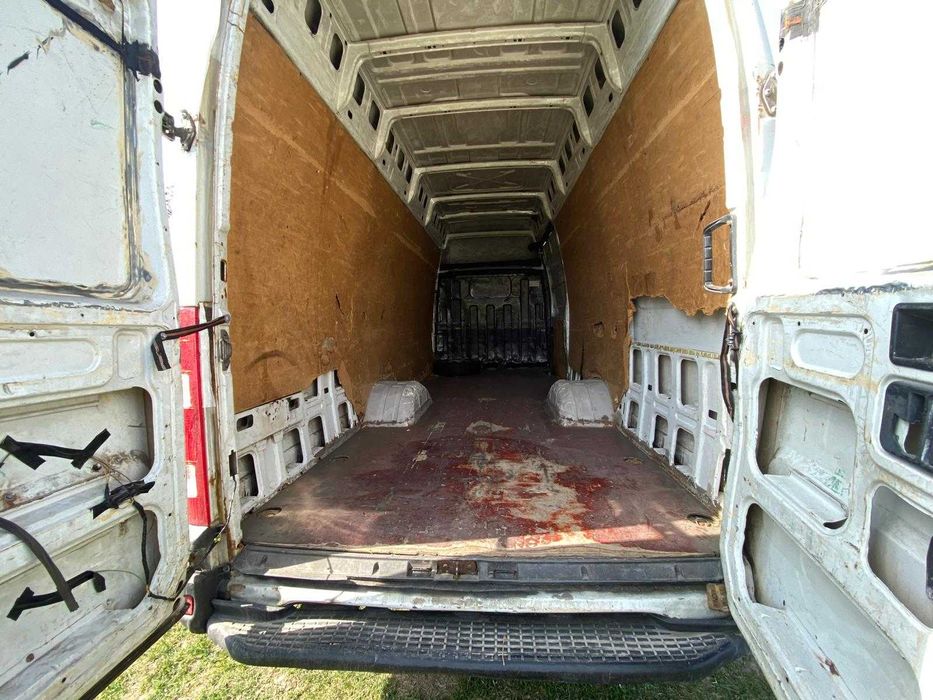 De vânzare Iveco Daily 35C18 – 3.0 HDI 180 CP