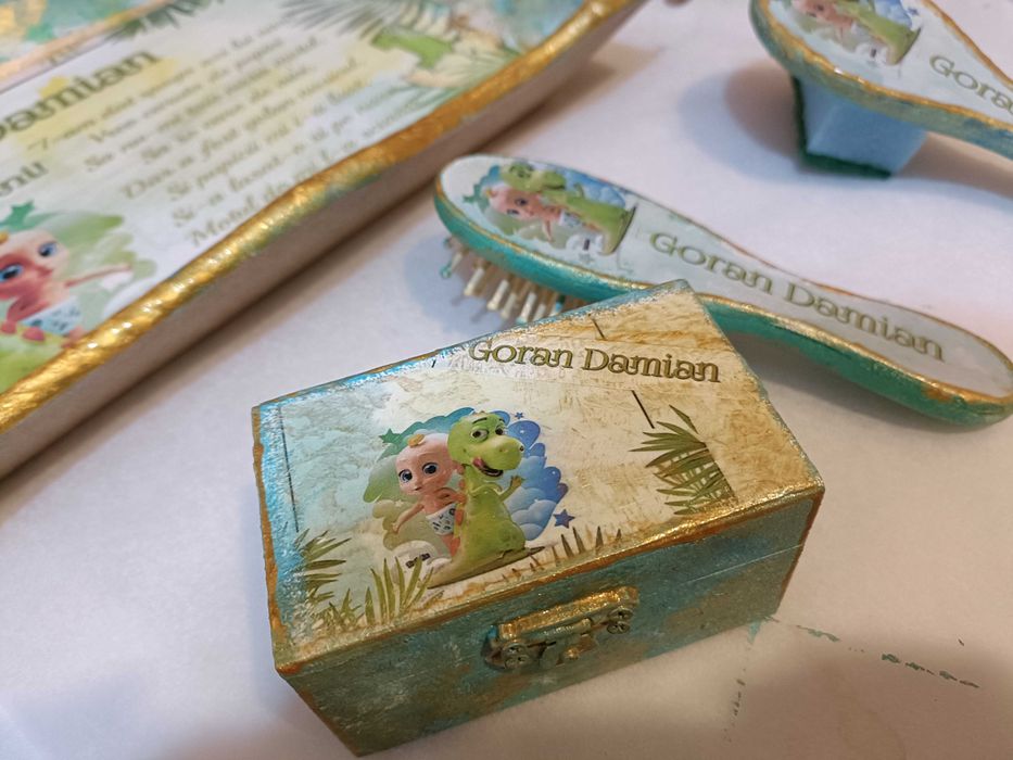 Tăviță pentru tăierea moțului