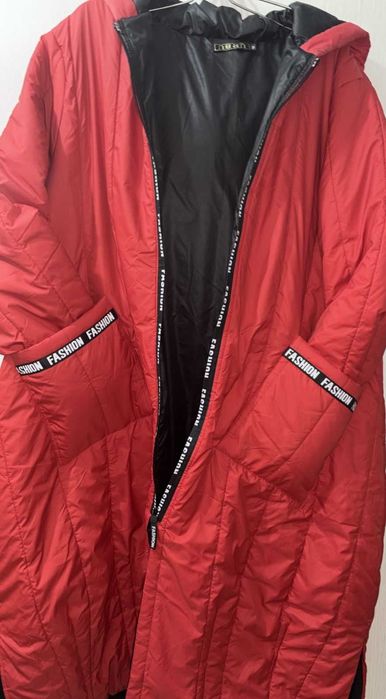 Утеплённый плащ 58 размер, стиль бохо, красный, почти новый