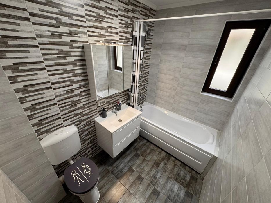 Vand apartament 3 camere in Braytim