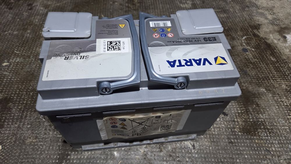 Baterie acumulator Varta Silver Dynamic AGM 70ah 760A