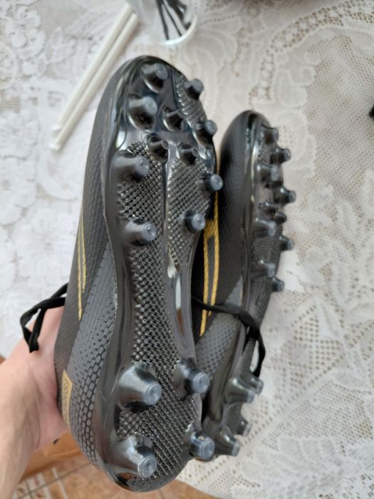 Ghete de fotbal nr.39