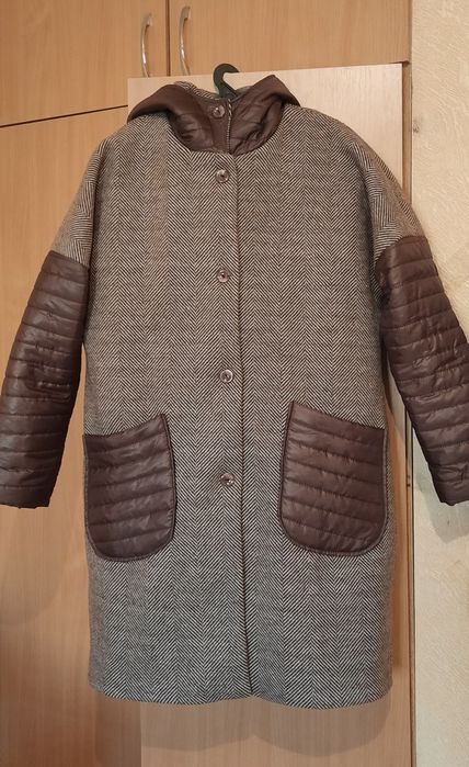 Продаётся пальто