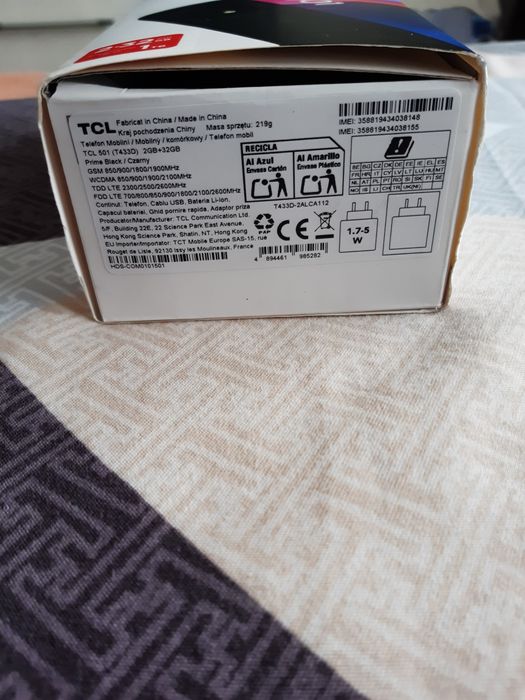 Telefon mobil tcl 501