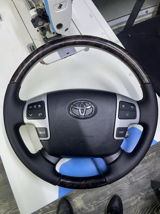 Перетяжка и оплетка руля