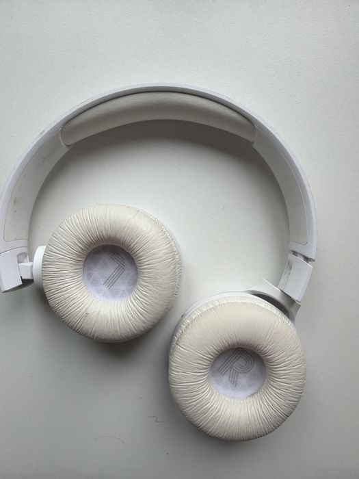Наушники JBL Tune 520BT