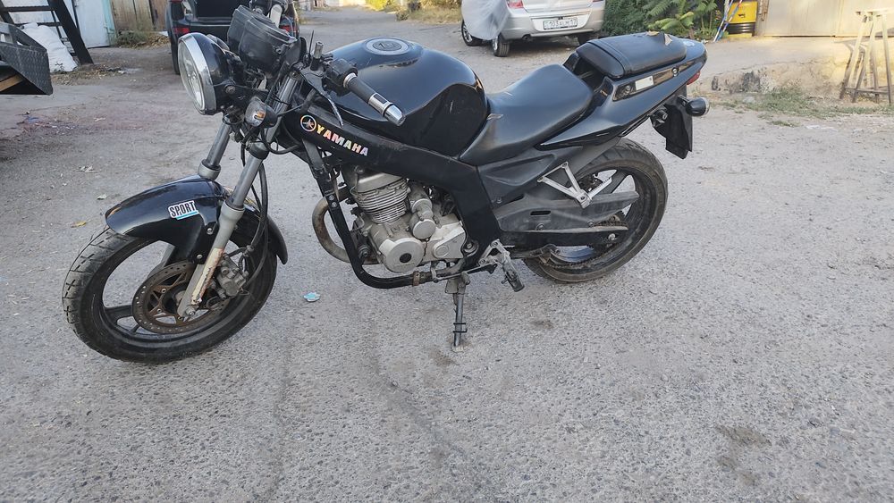 Мотоцикл Daelim Roadwin 125