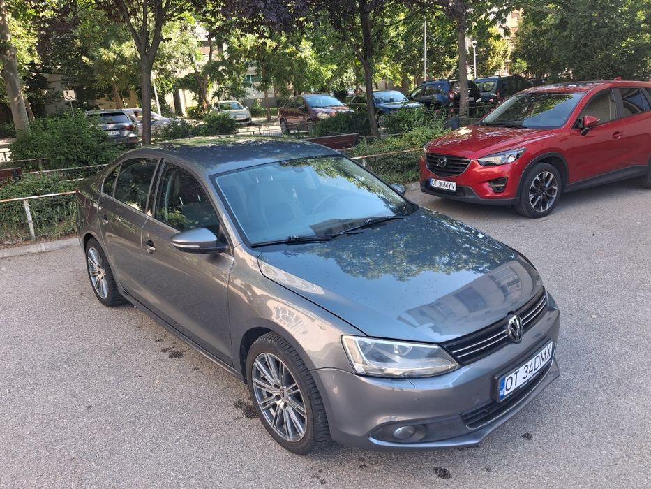 VOLKSWAGEN Jetta 2012 — imagine 2
